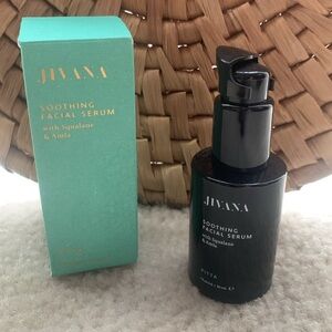 Jivana Soothing Facial Serum with Squalane & Amla - 30ml New